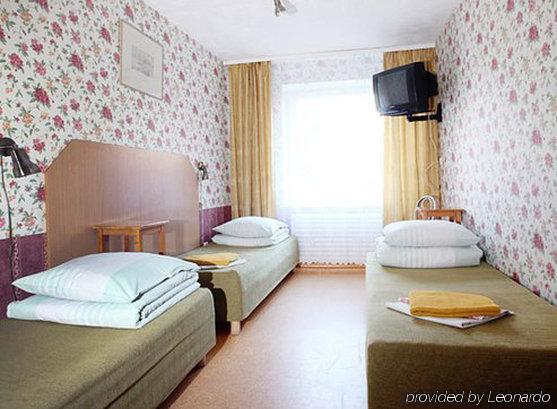 Velga Hotel วิลนีอุส ภายนอก รูปภาพ
